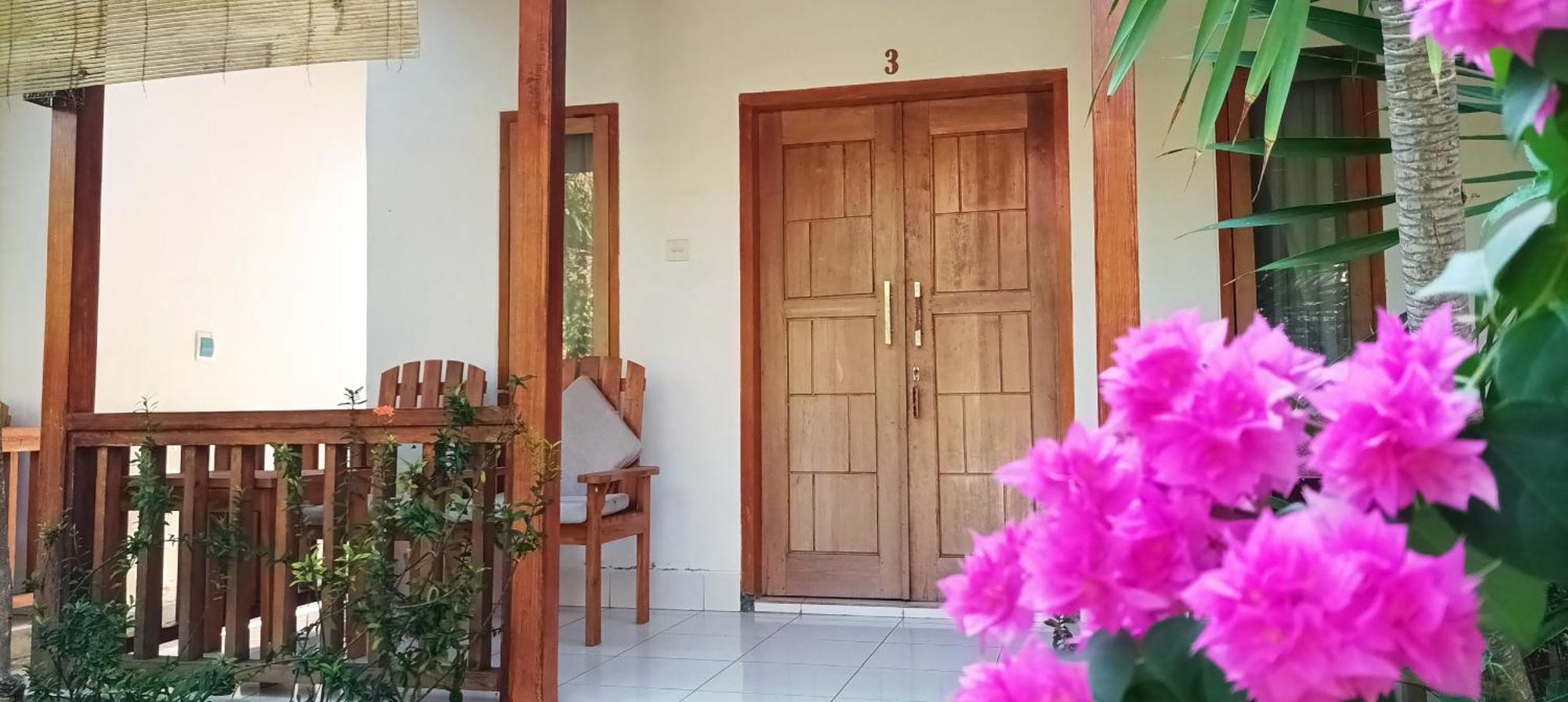 Bungalow And Restaurant Anda Kuta  Exterior photo