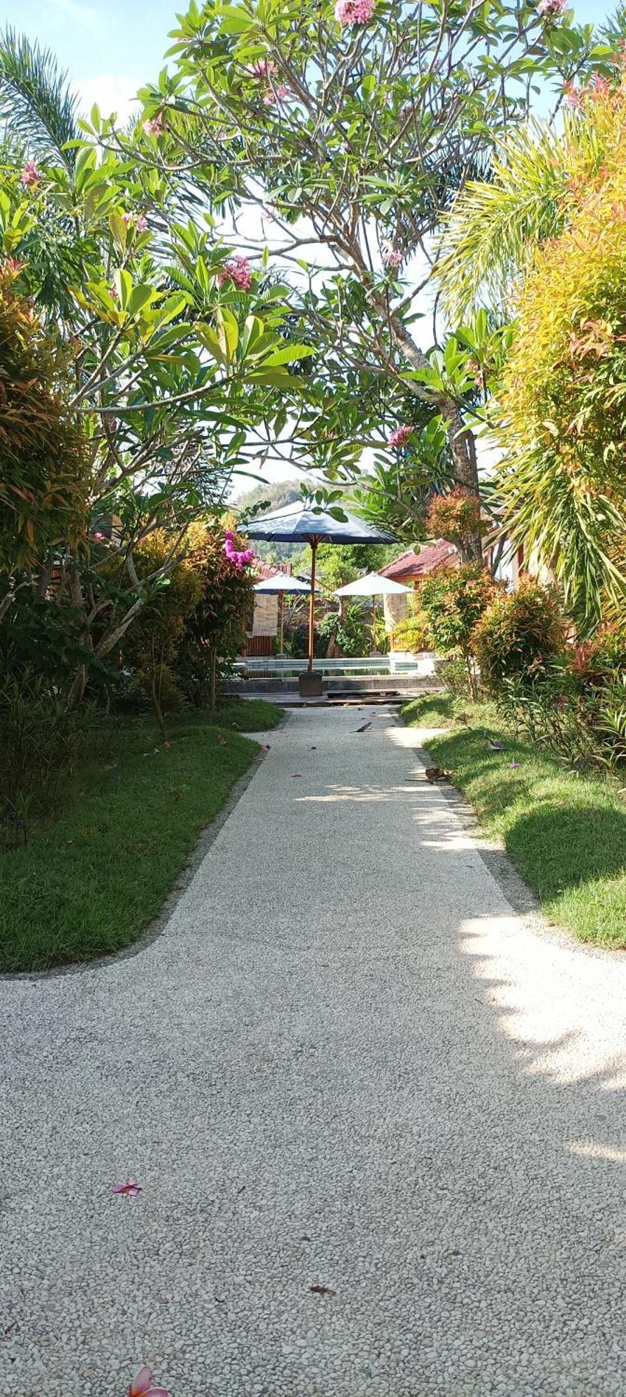 Bungalow And Restaurant Anda Kuta  Exterior photo